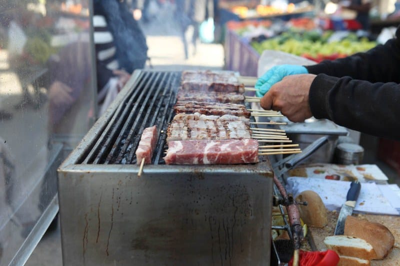 Souvlaki grill, photo by Manteau Stam