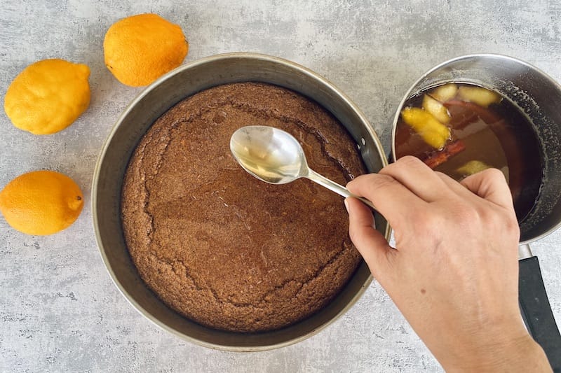 After amygdalopita is baked, cold aromatic syrup is poured over it, photo by Carolina Doriti
