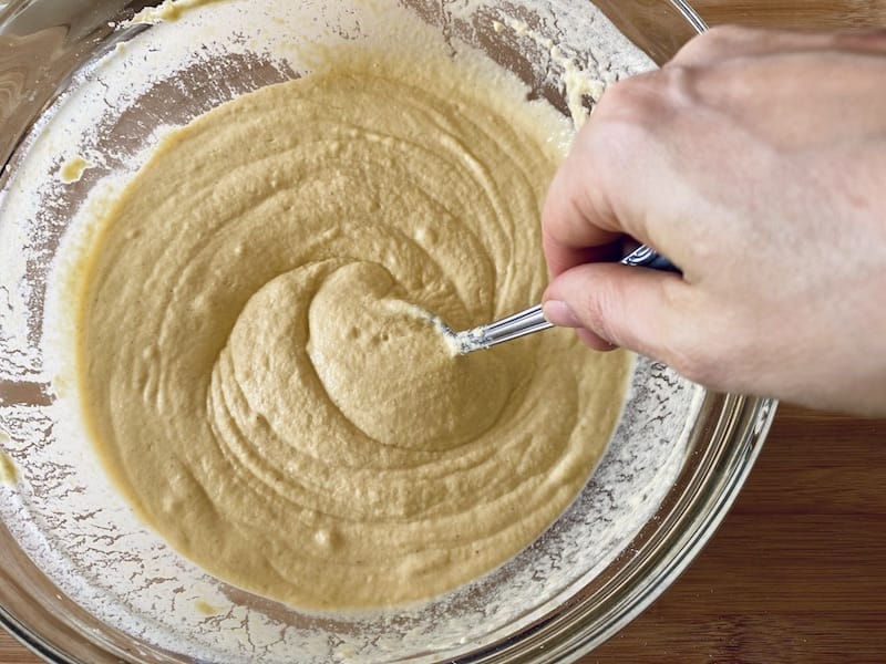 The porridge-like cornmeal mixture, photo by Carolina Doriti