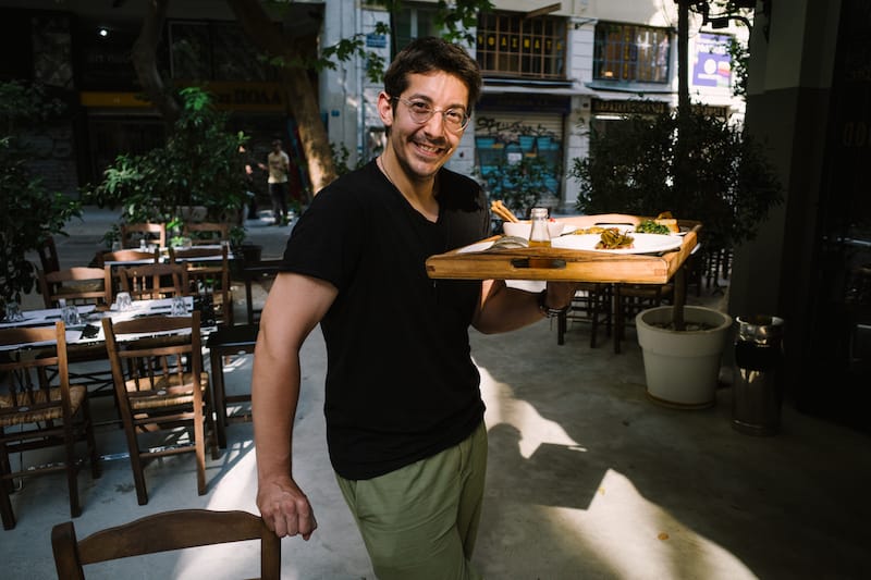 Chef Alexandros (Alex) Tsiotinis at Kafeneion SI TI SI, photo by Manteau Stam