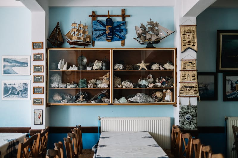 Taverna tou Veletakou, photo by Manteau Stam restaurant lavrion