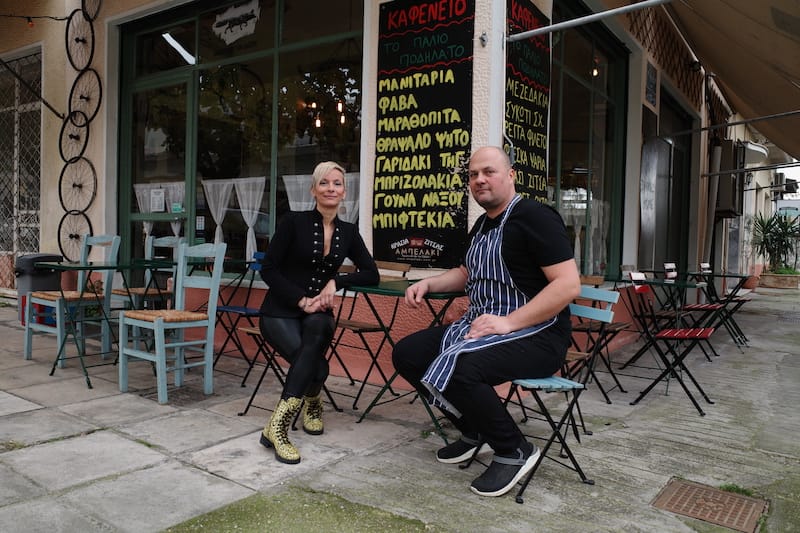 Chef-owner Tassos Papadatos (r) and his wife, Christina, in front of their restaurant, The Old Bicycle (To Palio Podilato), photo by Manteau Stam