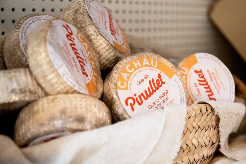 Pinullet is an epicenter of transformation: Milk into cheese and also urban culture into something that is more conscious and connected, photo by Paula Mourenza