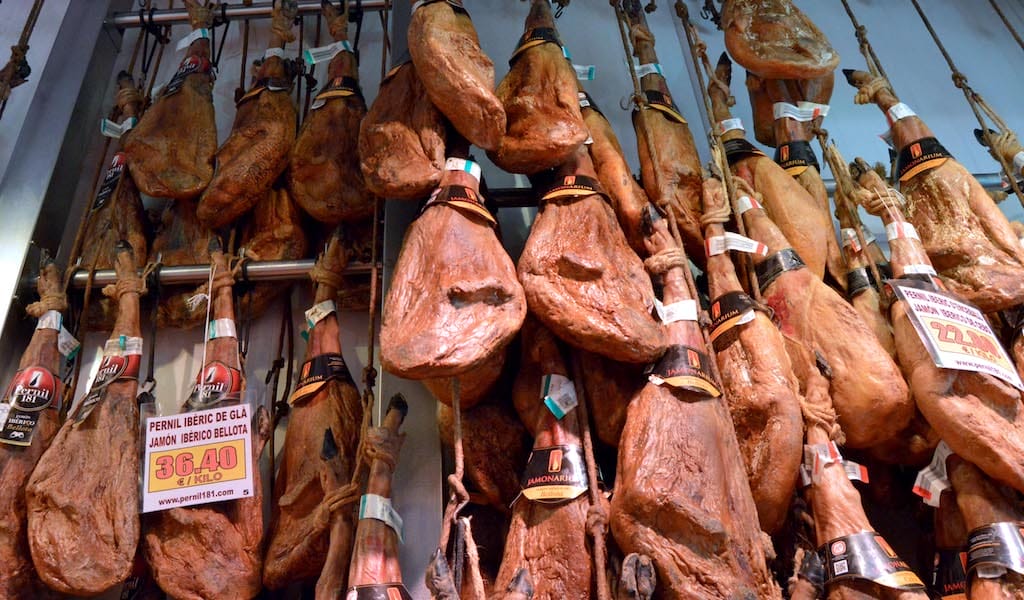 Stereotype Indkøbscenter Ambassade Jamon in Barcelona : Spain's Famous Ham and Where to Find It | Culinary  Backstreets