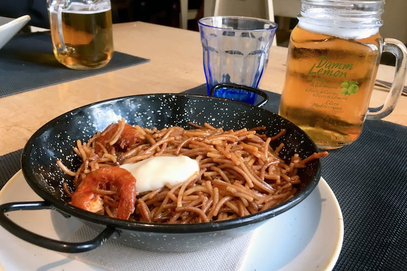 The fideuà (seafood noodles with alioli) at Restaurante Leka, photo by Paula Mourenza