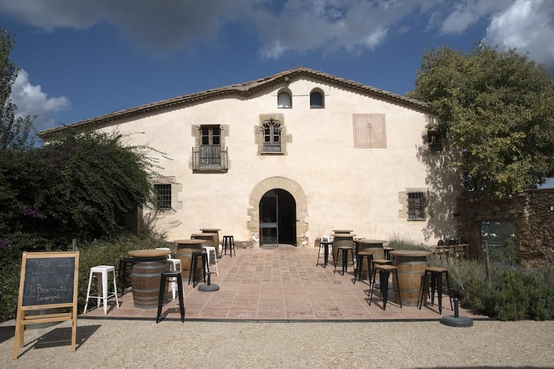 Can Calopa’s rural touch in Barcelona city, photo by Paula Mourenza