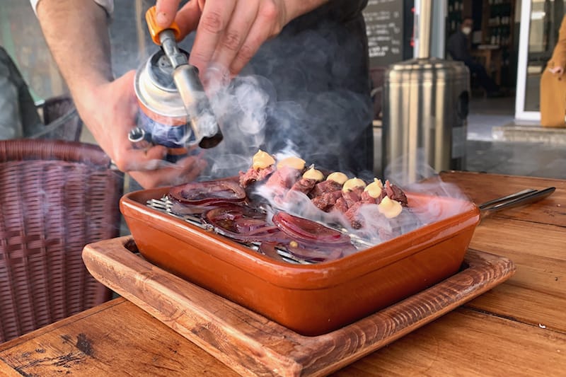 The smoking beef at Contracorrent, photo by Paula Mourenza