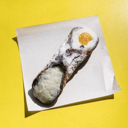A cannolo from Dolcezze Siciliane di Busiello, photo by Gianni Cipriano and Sara Smarrazzo