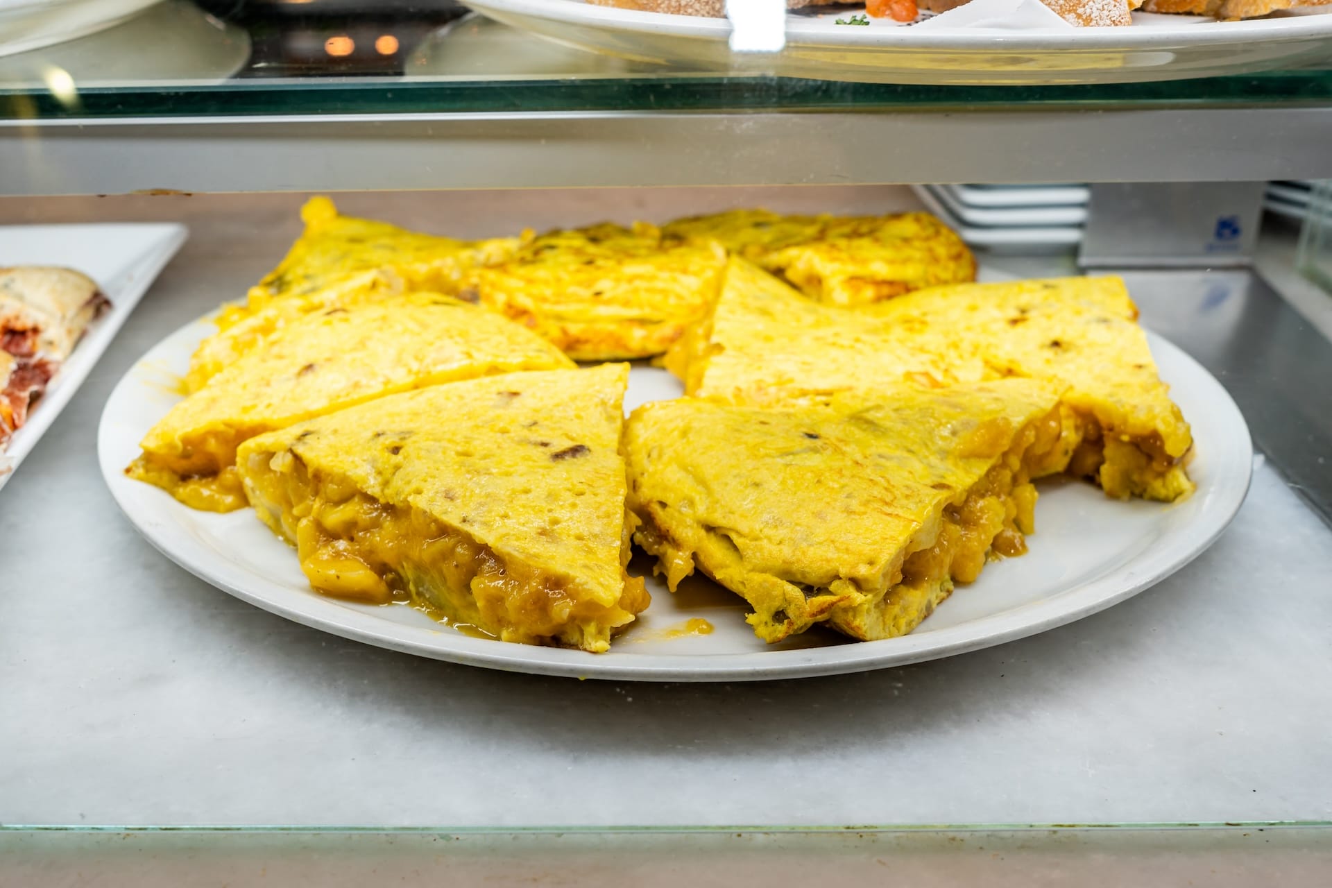 Tortilla, Bilbao, photo by Aritz Tabuyo Tortilla