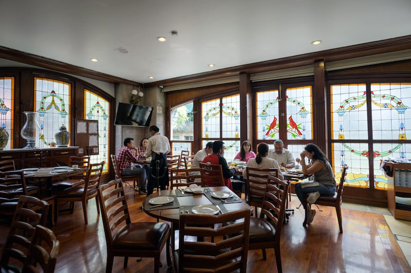 El Cardenal, Mexico City, photo by PJ Rountree