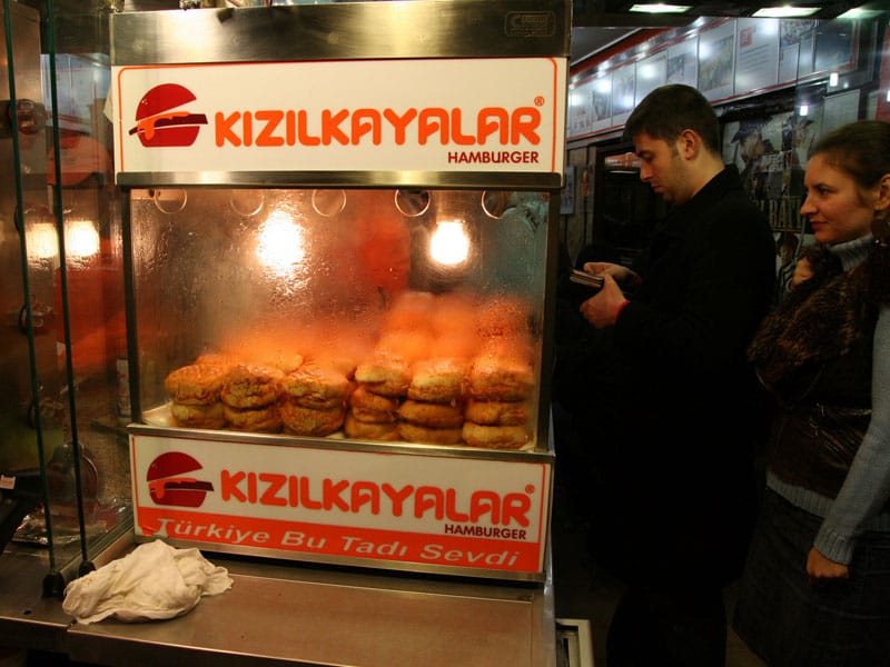 Islak burgers at Kızılkayalar, photo by Yigal Schleifer