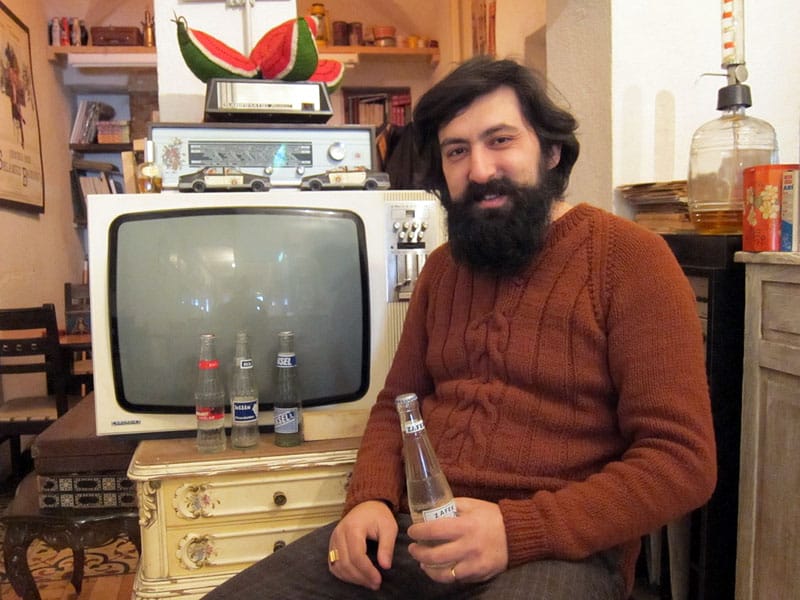 Barış Aydın in Avam Kahvesi, photo by Ansel Mullins