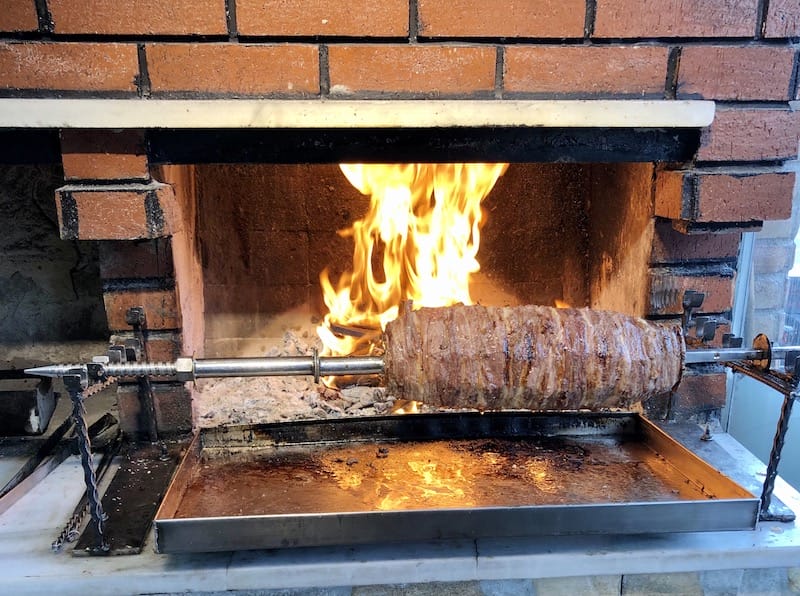 Cağ kebap, a superior form of döner , photo by Paul Benjamin Osterlund