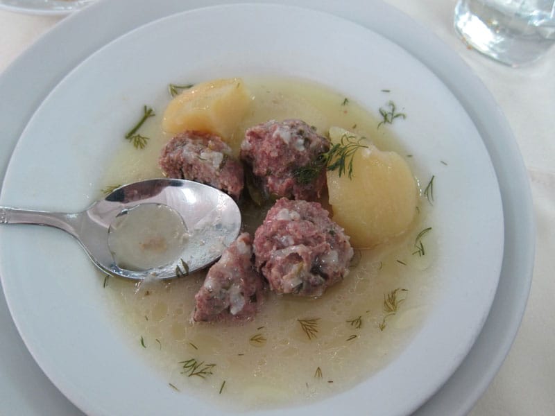 Köfte at Erol Lokantası, photo by Ansel Mullins
