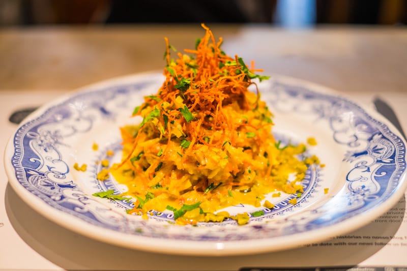 The bacalhau à assis at Faz Frio, photo by Tiago Pais
