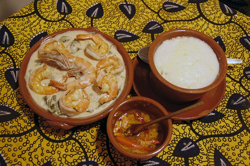 Crab curry, piri piri paste and funje at Roda Viva, photo by Francesca Savoldi