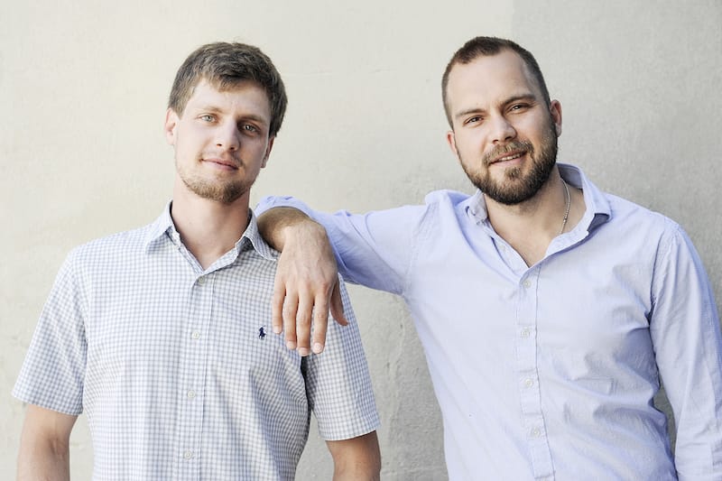 Raphaël Seghin (r) and his brother Yannick Seghin (l) have owned Fer à Cheval together with their father since 2013, photo by Fer à Cheval