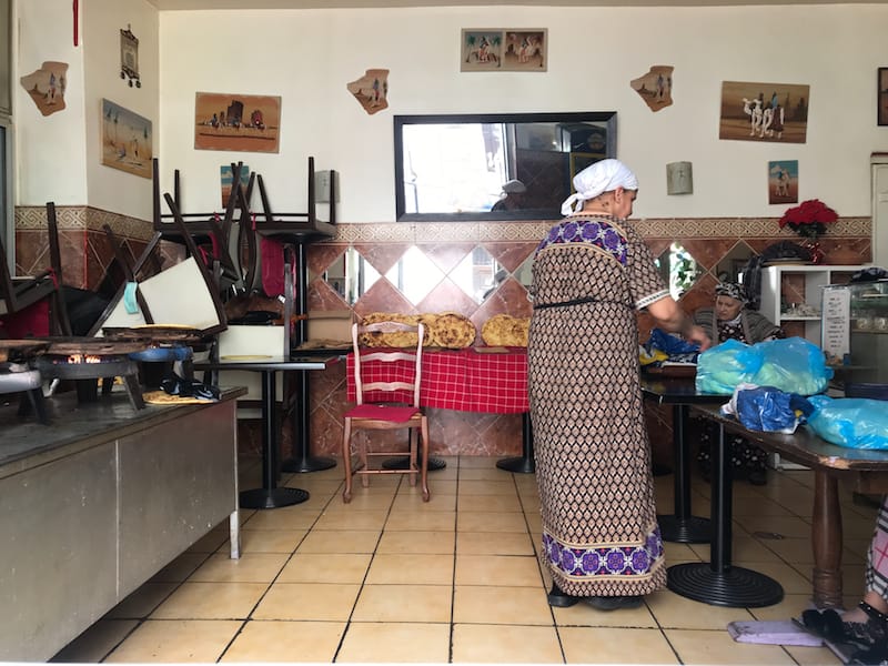 Kesra at Comptoir des Beaux Arts in Marseille, photo by Alexis Steinman