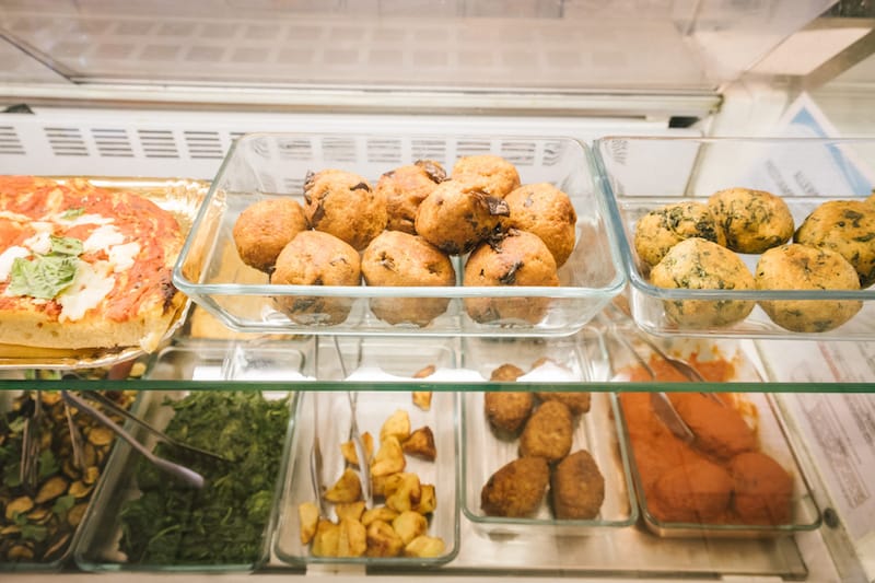 The deli counter at Sfizzicariello, photo by Gianni Cipriano and Sara Smarrazzo