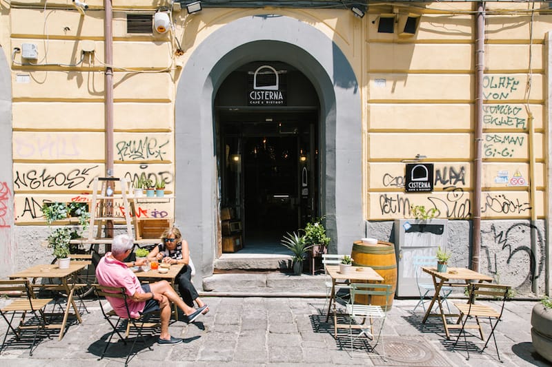 Cisterna Cafè & Bistrot, photo by Gianni Cipriano and Sara Smarrazzo