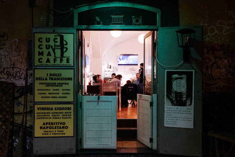 Cuccuma Caffè in Naples, photo by Carlo Rainone