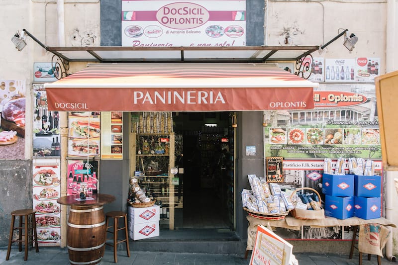 DocSicil Oplontis looks like just a deli from the outside, but inside is a small hidden restaurant, photo by Gianni Cipriano and Sara Smarrazzo