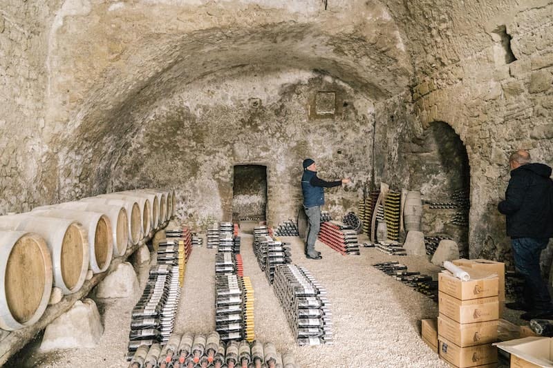 Luigi in the cistern-turned-cellar La Sibilla, photo by Gianni Cipriano and Sara Smarrazzo