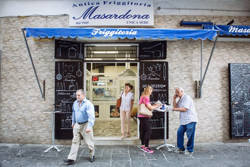 Friggitoria Masardona, photo by Gianni Cipriano and Sara Smarrazzo
