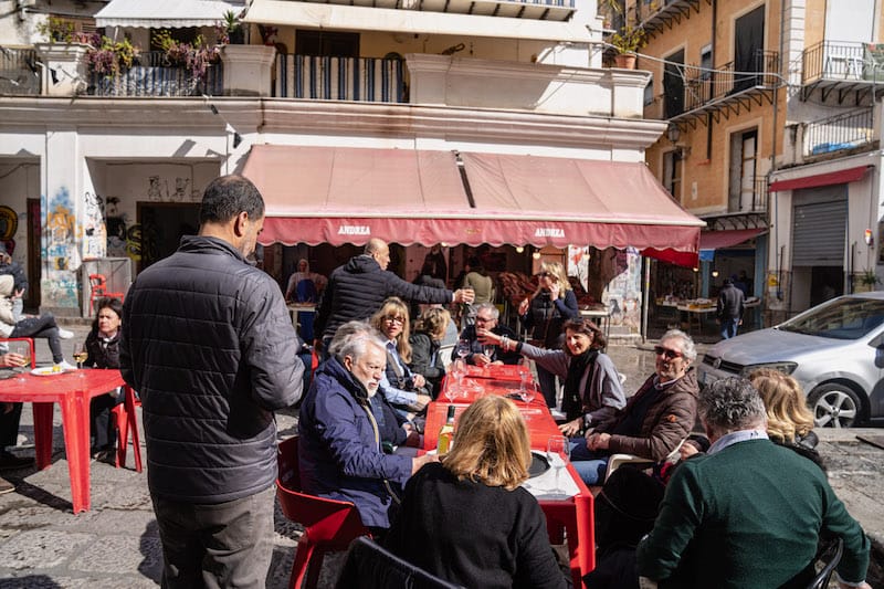 Outside seating at Da Andrea in Palermo’s Vucciria market, photo by Francesco Cipriano