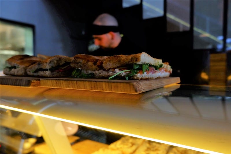 Focaccia at Reitoria, photo by Cláudia Brandão