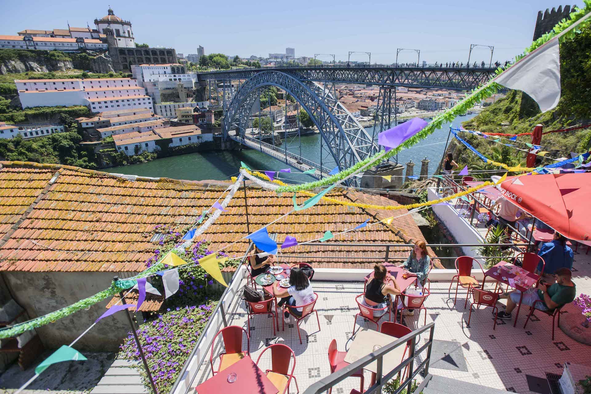 restaurant with view of Porto rooftops