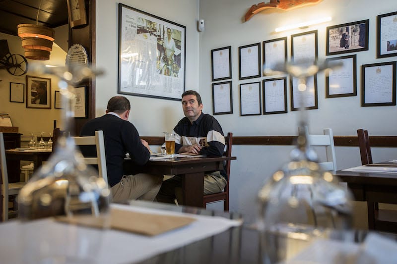 The dining room at Pombeiro, photo by Ricardo Castelo