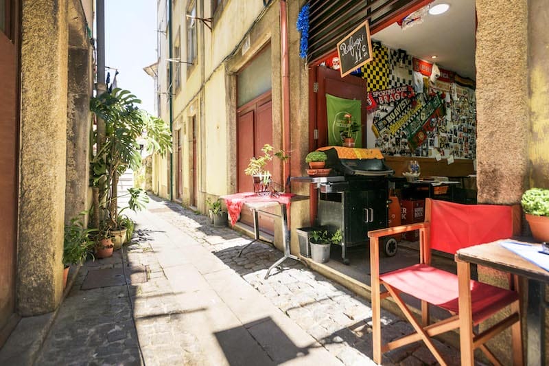 Refúgio 112, Clarice Santos’ restaurant in Porto’s Miragaia neighborhood, photo by Ricardo Castelo