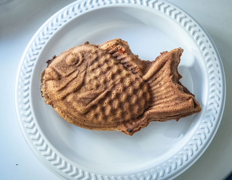 Taiyaki, a fish-shaped waffle stuffed with a sweet red bean paste, photo by Justyna Mielnikiewicz
