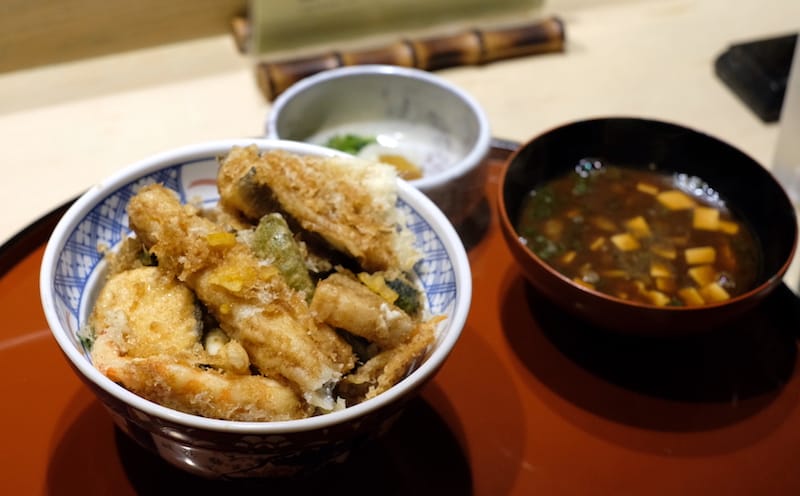Mixed tempura rice bowl with red miso soup, photo by Florentyna Leow